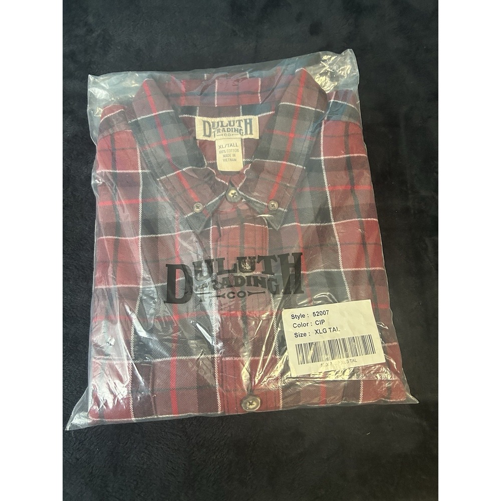 Duluth Trading Co Mens Relaxed Free Swingin Flannel Shirt Red Plaid XLT 52007